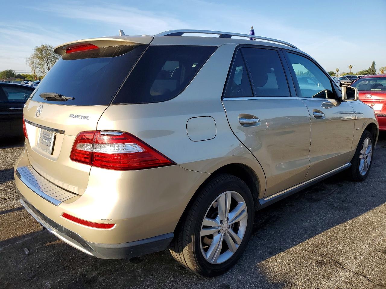 2012 Mercedes-Benz M-class VIN 4JGDA2EBXCA073472 photo 3