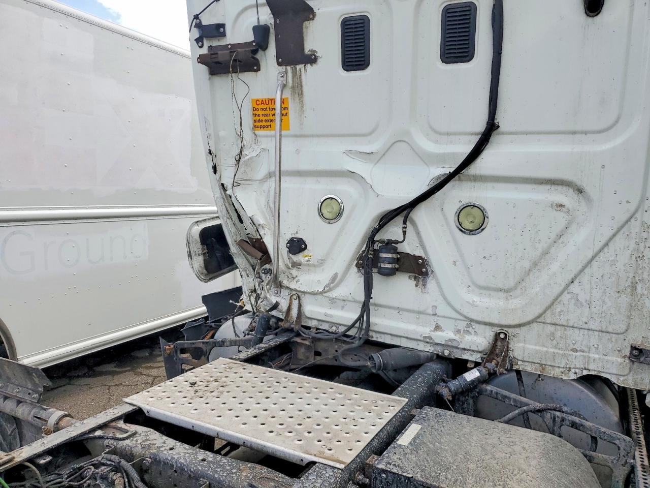 2016 FREIGHTLINER All other VIN 3AKJGLBGXGSGX2717 photo 9
