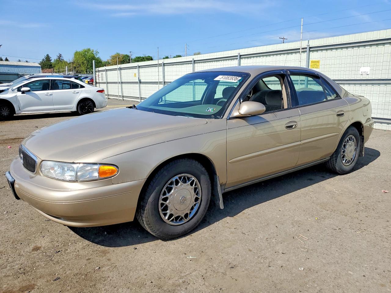 2005 Buick Century VIN 2G4WS52J251164431 photo 1