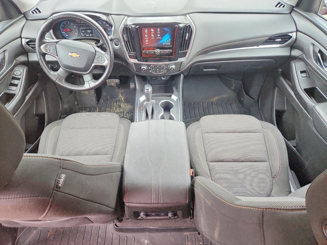 2019 Traverse VIN 1GNERGKW3KJ317555 photo 8