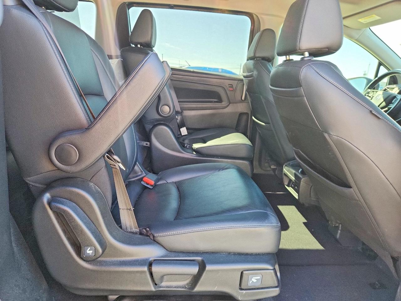 2021 HONDA Odyssey VIN 5FNRL6H84MB007701 photo 11