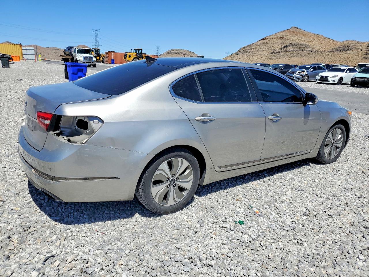 2014 Kia Cadenza VIN KNALN4D71E5146881 photo 3