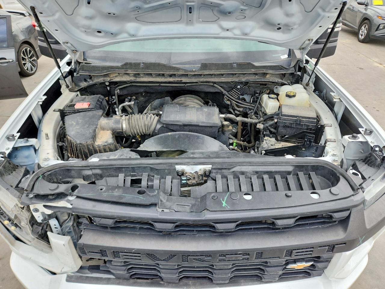 2023 Chevrolet All models VIN 1GB1WLE71PF244200 photo 11