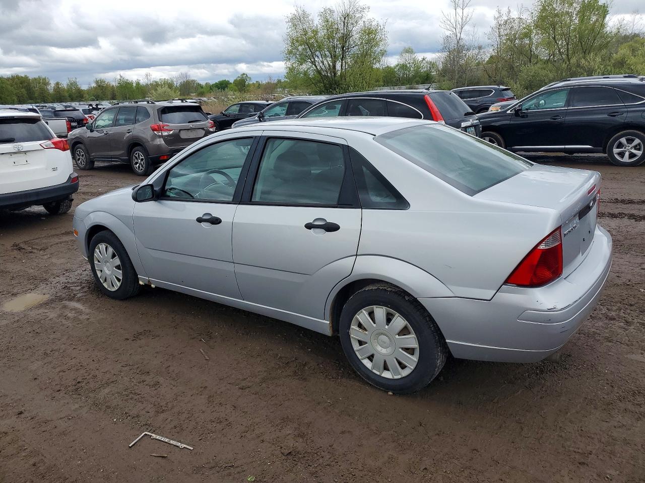 2006 Ford Focus VIN 1FAFP34NX6W119957 photo 2