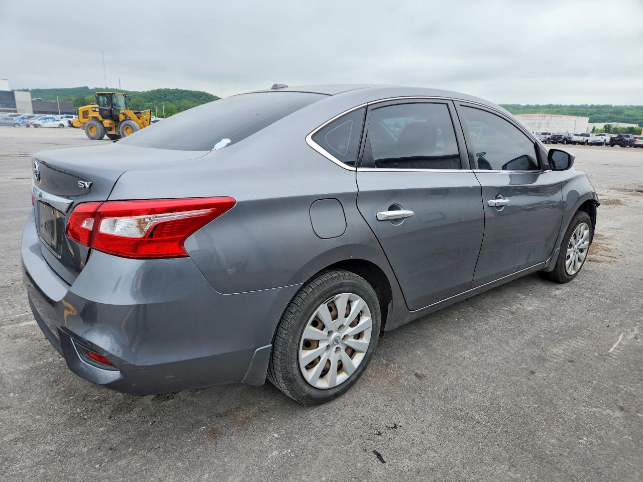 2016 Nissan Sentra VIN 3N1AB7AP3GY289476 photo 3