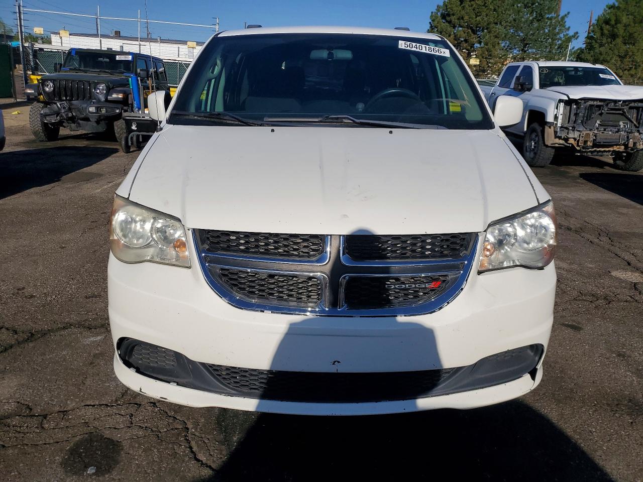 2012 Dodge Caravan VIN 2C4RDGCG4CR257461 photo 5