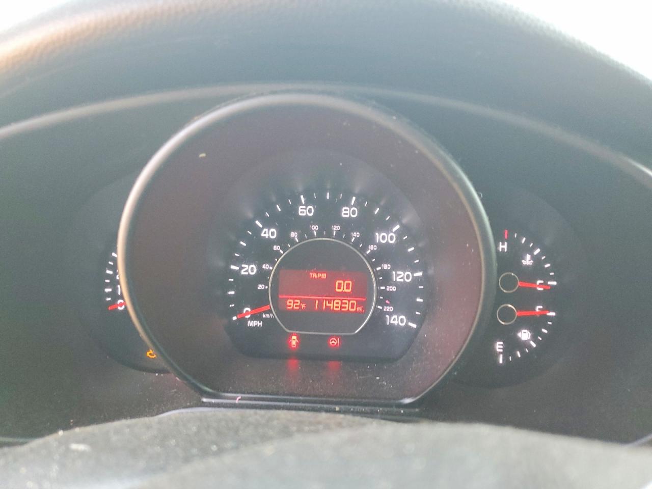 2016 Kia Soul base VIN KNDJN2A22G7383054 photo 9
