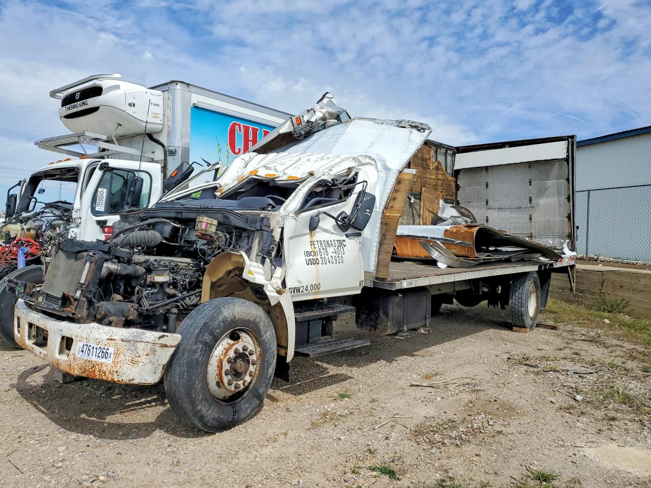 2005 HINO All other VIN JHBNE8JT051S11528 photo 1