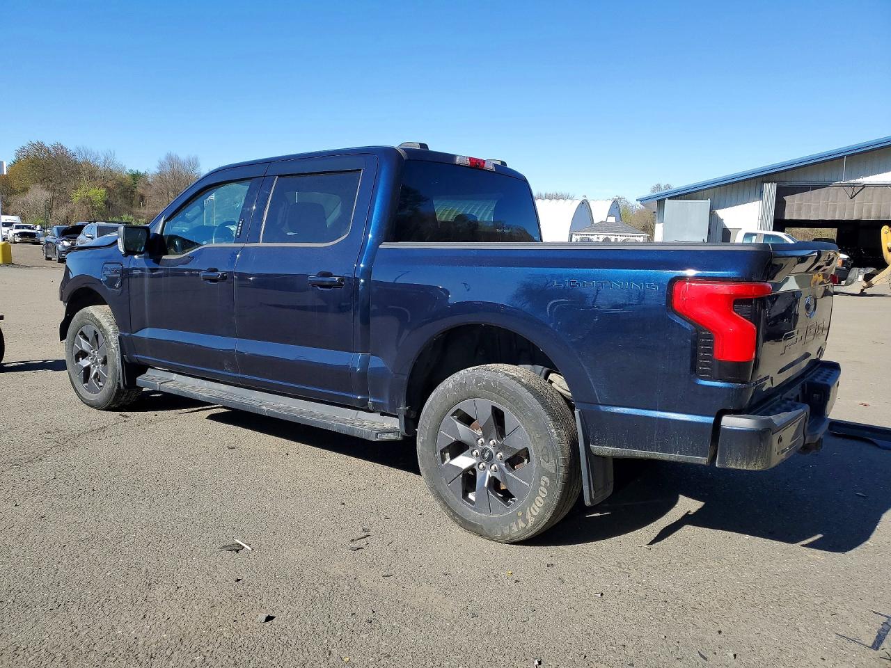 2023 Ford F150 light VIN 1FT6W1EV9PWG42582 photo 2