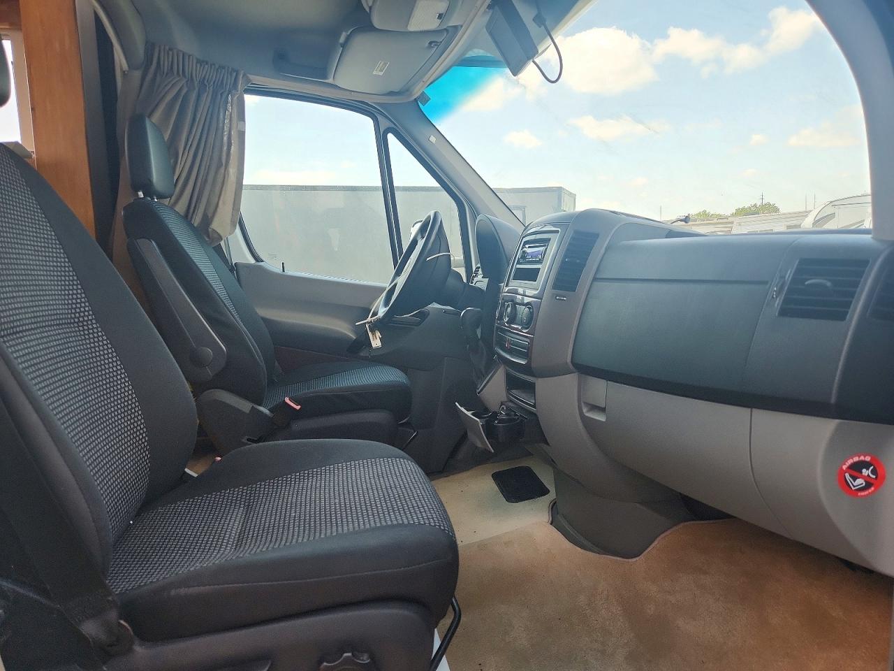 2007 FREIGHTLINER Sprinter VIN WDPPF445X79328745 photo 5