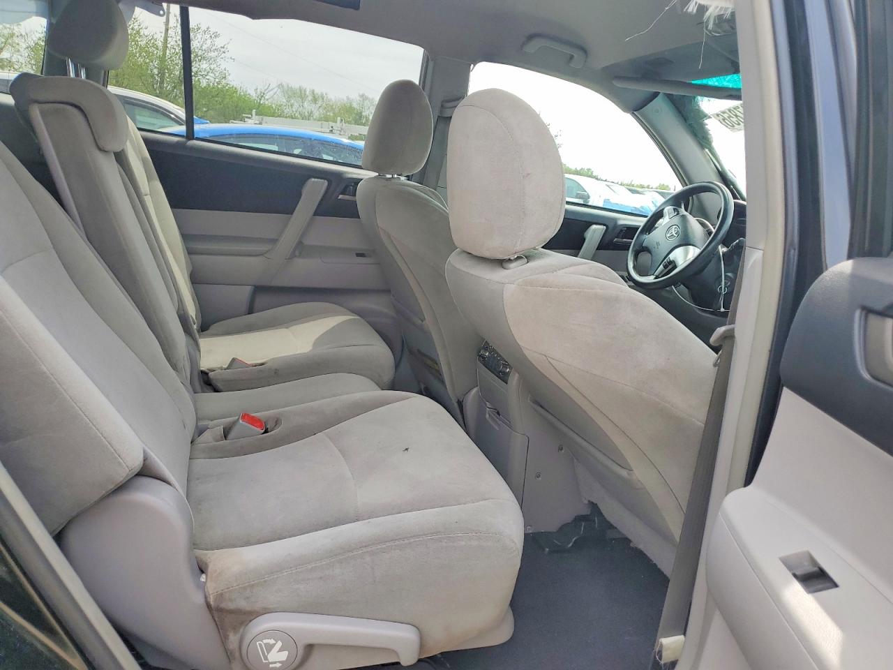 2011 TOYT Highlander VIN 5TDBK3EH9BS070809 photo 11