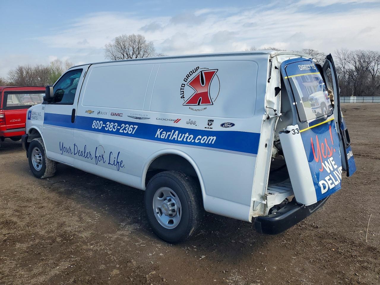 2022 CHEVROLET Express VIN 1GCWGAF71N1204503 photo 2