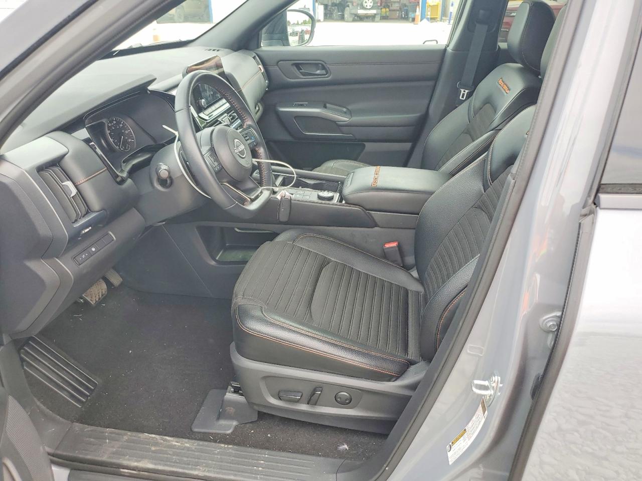 2024 Nissan Pathfinder VIN 5N1DR3BD6RC279518 photo 7