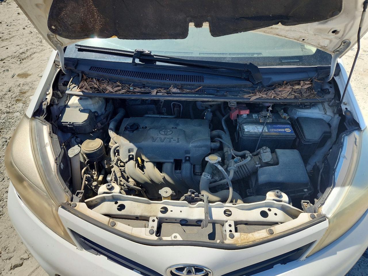 2014 TOYOTA Yaris VIN VNKJTUD33EA008996 photo 11