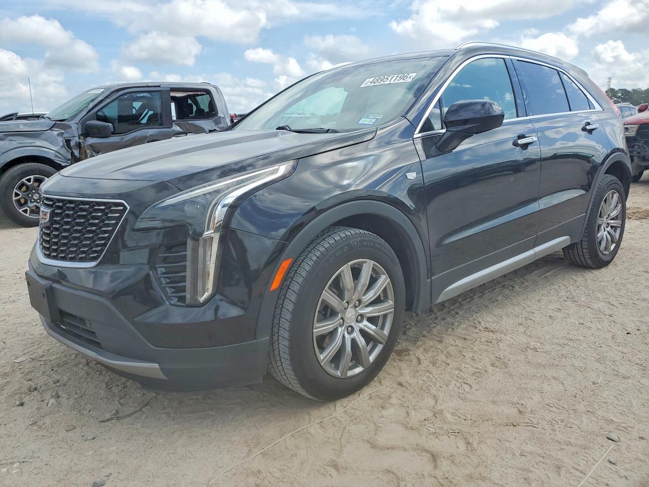 2020 Cadillac Xt4 VIN 1GYFZDR4XLF039834 photo 1