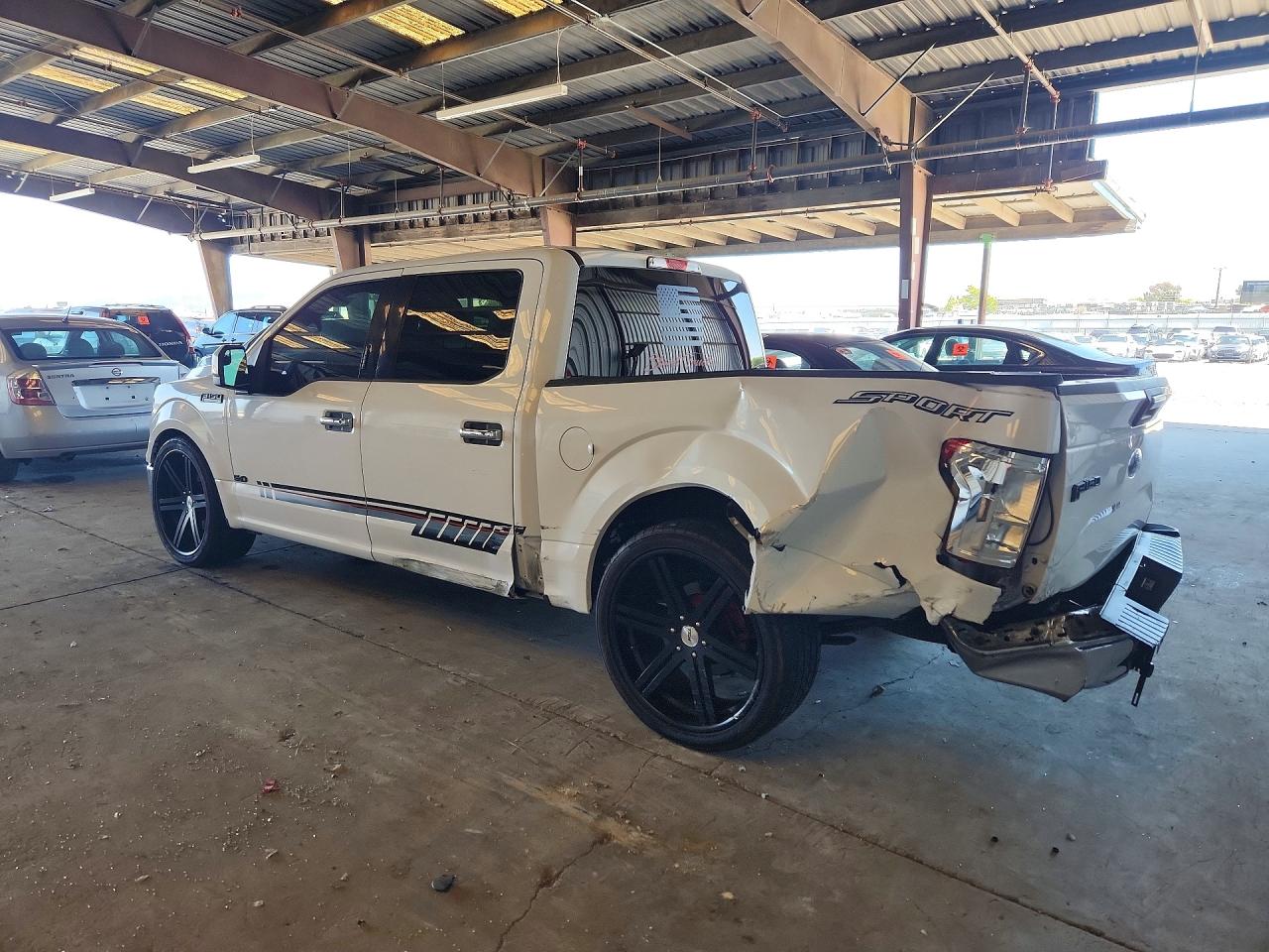 2015 Ford F150 VIN 1FTEW1CF4FFA40498 photo 2