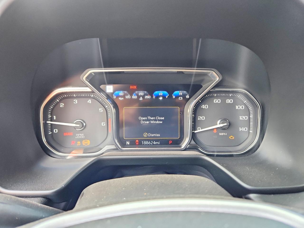 2021 GMC Yukon VIN 1GKS1GKD1MR463740 photo 9