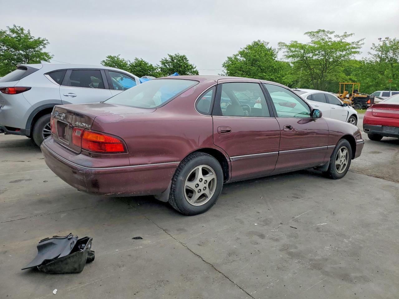 1998 Toyota Avalon VIN 4T1BF18B7WU231767 photo 3
