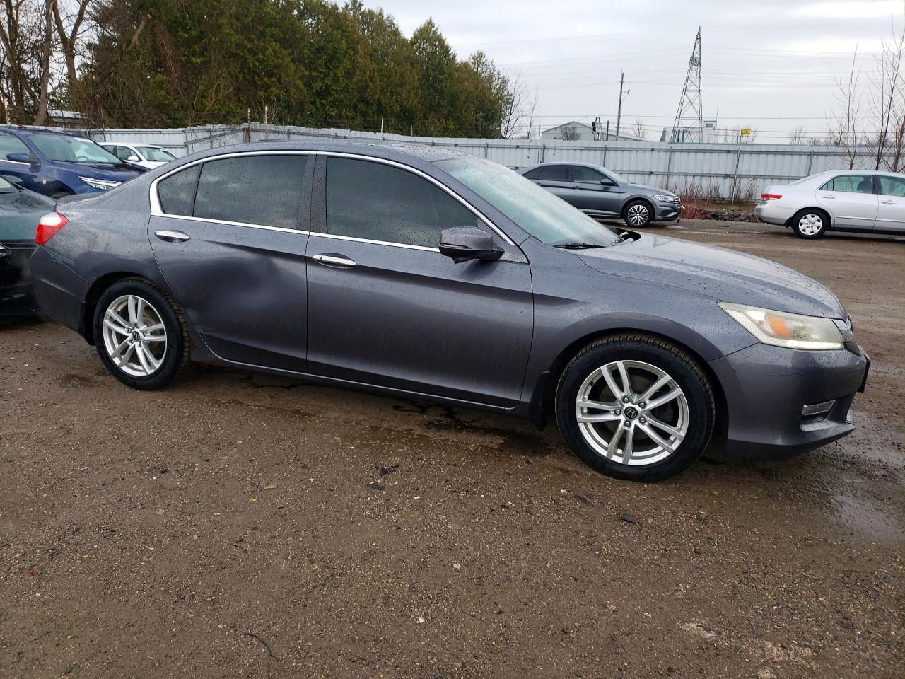 2013 Honda Accord VIN 1HGCR2F9XDA811312 photo 4