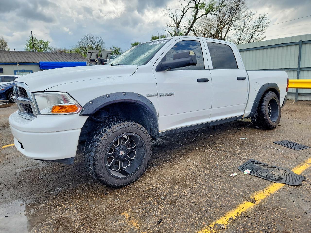 2010 Dodge Ram 1500 VIN 1D7RV1CT7AS110043 photo 1
