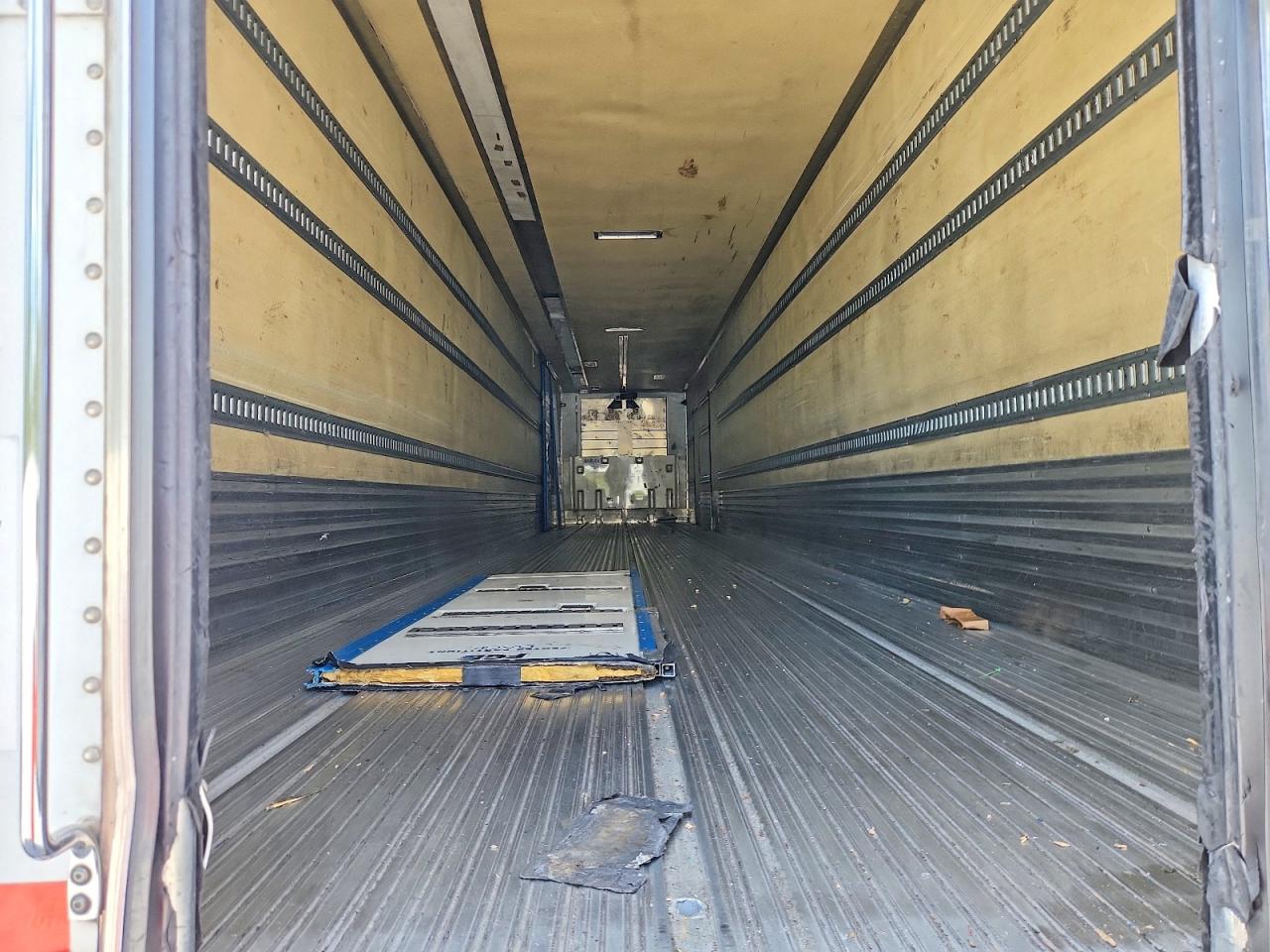 2014 UTILITY All models VIN 1UYVS2530EM920601 photo 6