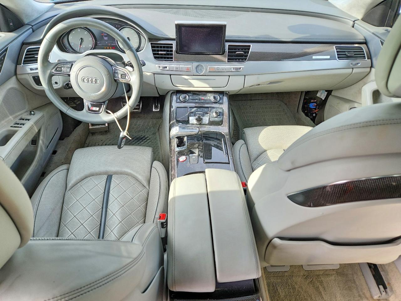2014 Audi S8 VIN WAUD2AFD1EN002875 photo 8