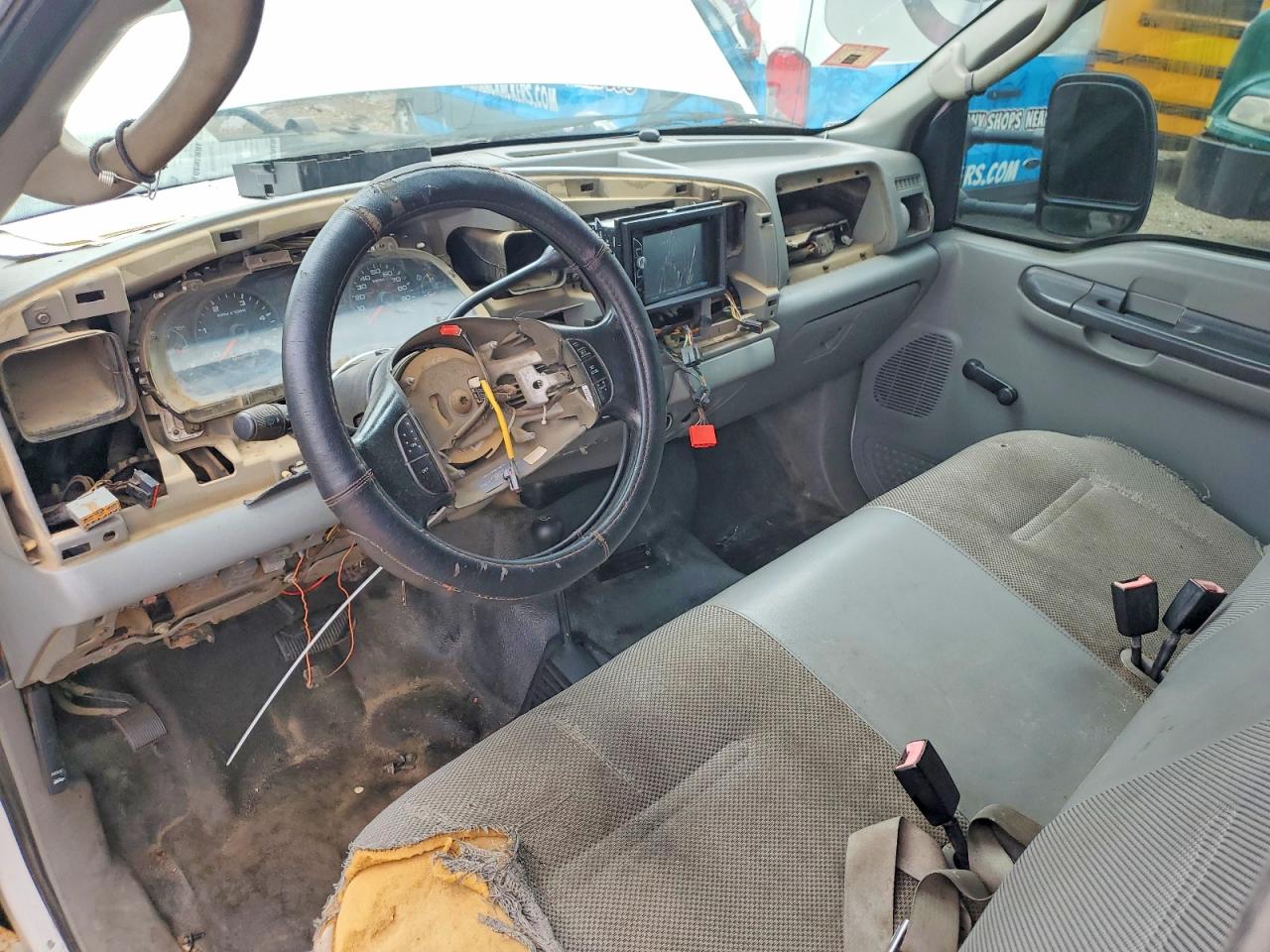 2007 Ford F450 VIN 1FDXW47P67EB23348 photo 8