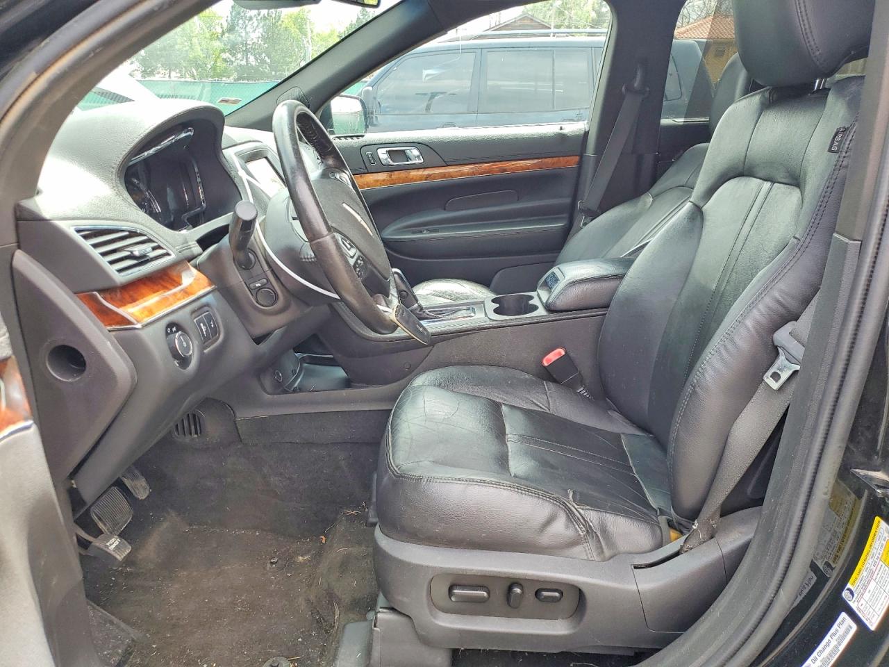 2017 Lincoln Mkt VIN 2LMHJ5NK1HBL00437 photo 7