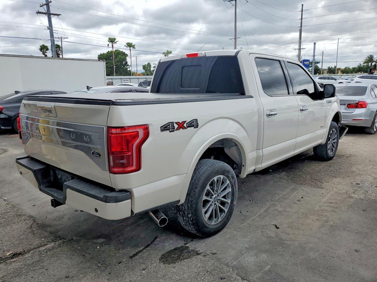 2015 Ford F150 VIN 1FTEW1EG1FFA29481 photo 3