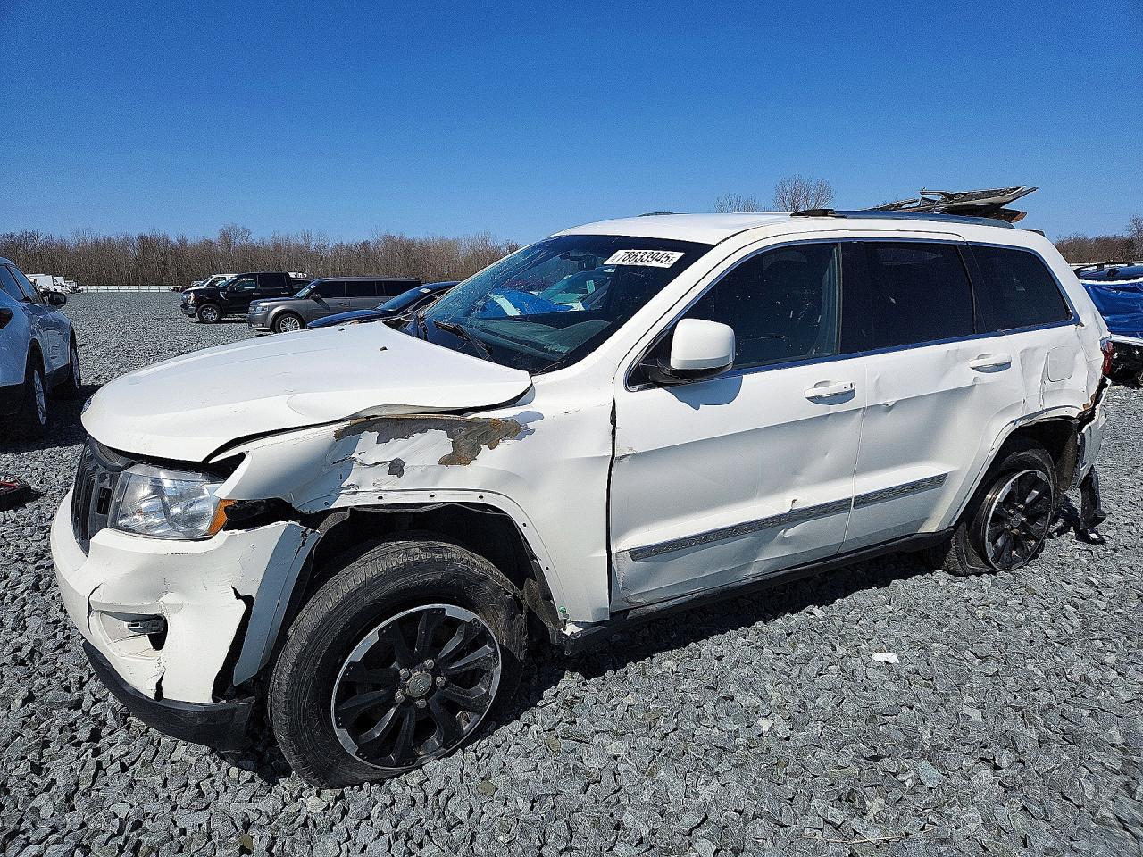 2017 Chevrolet Equinox VIN 1J4RR4GGXBC551121 photo 1