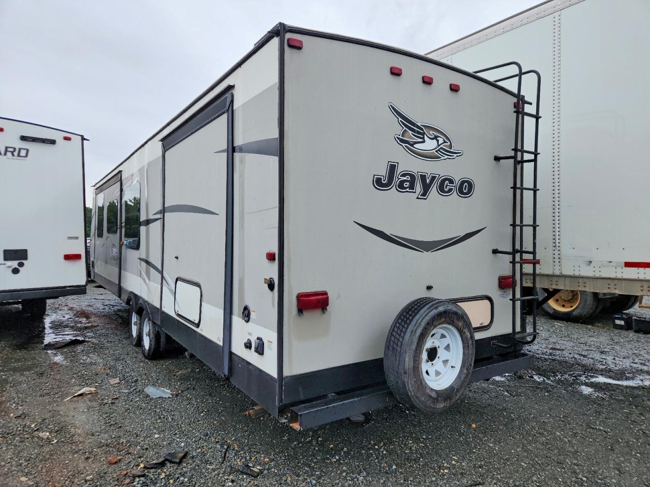 2016 JAYCO All models VIN 1UJBJ0BU5G1TX0094 photo 3
