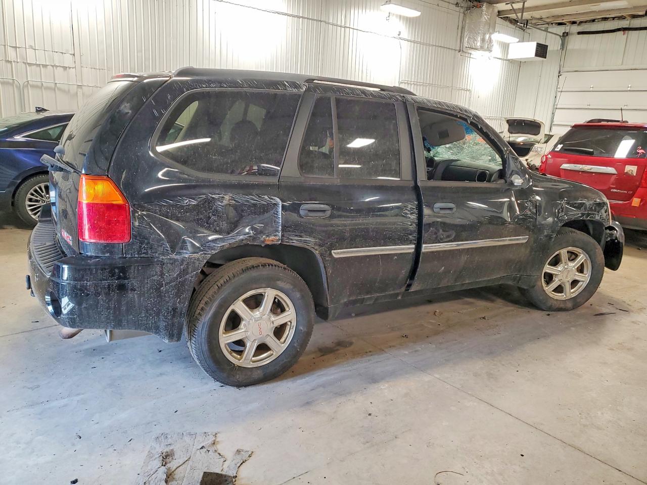 2008 GMC Envoy VIN 1GKDT13S882252711 photo 3