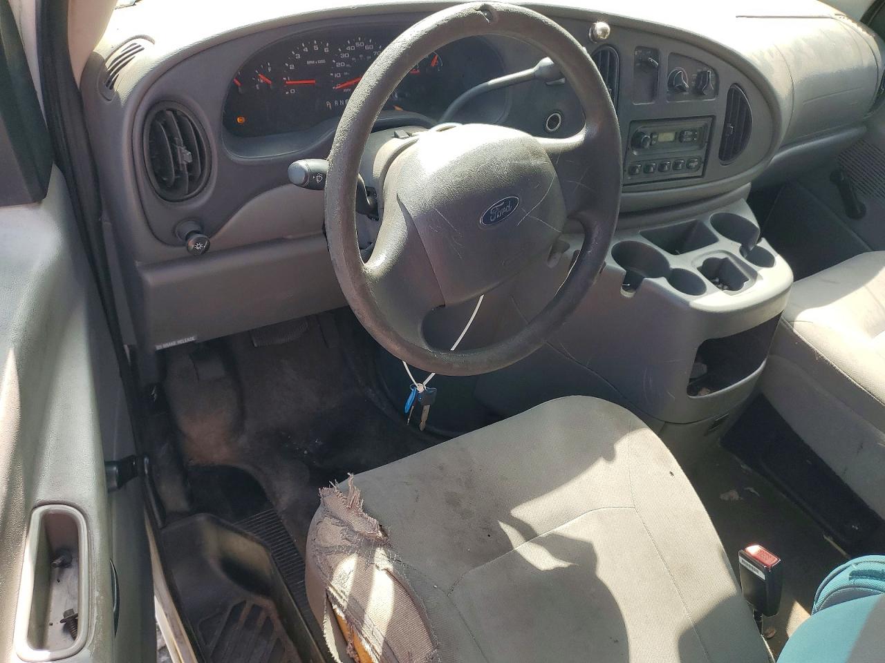 2005 Ford Econoline VIN 1FTSS34L15HB01288 photo 8
