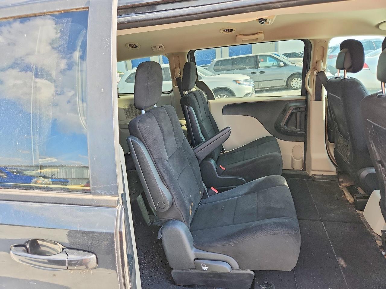 2011 Dodge Caravan VIN 2D4RN3DG9BR682969 photo 11