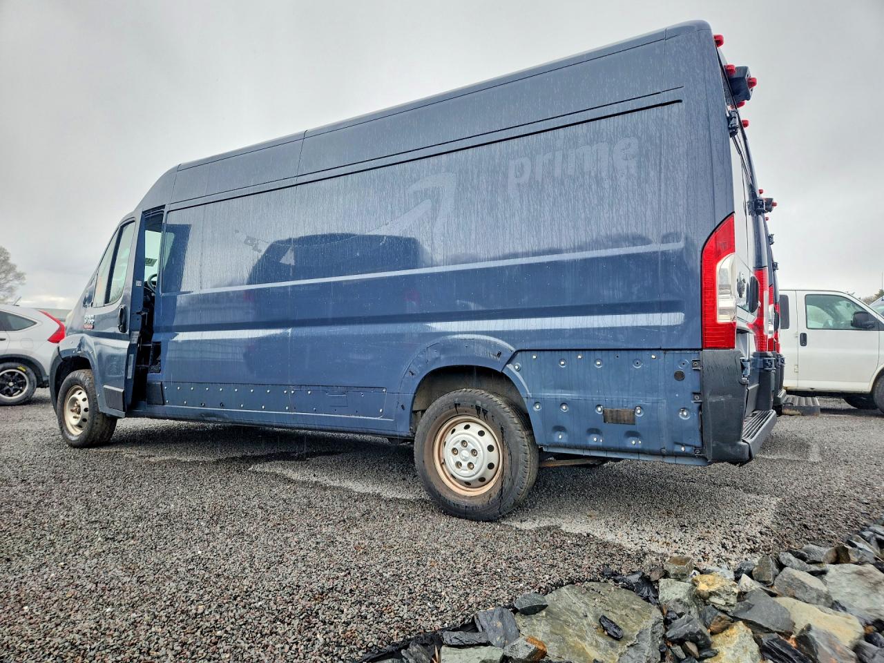 2020 Ram Promaster VIN 3C6URVJG0LE106788 photo 2