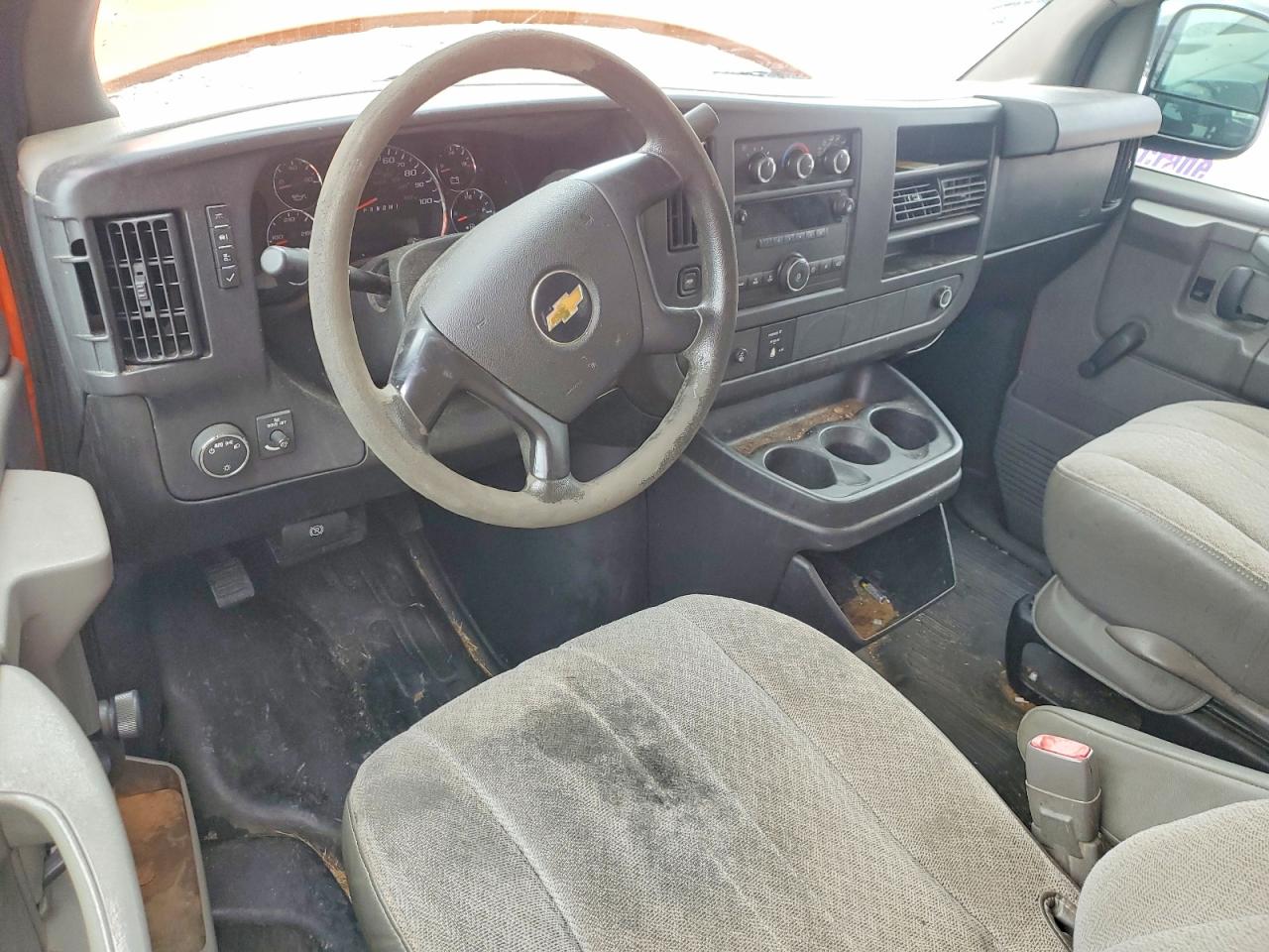 2014 Chevrolet All models VIN 1GB0G2CA7E1212749 photo 8