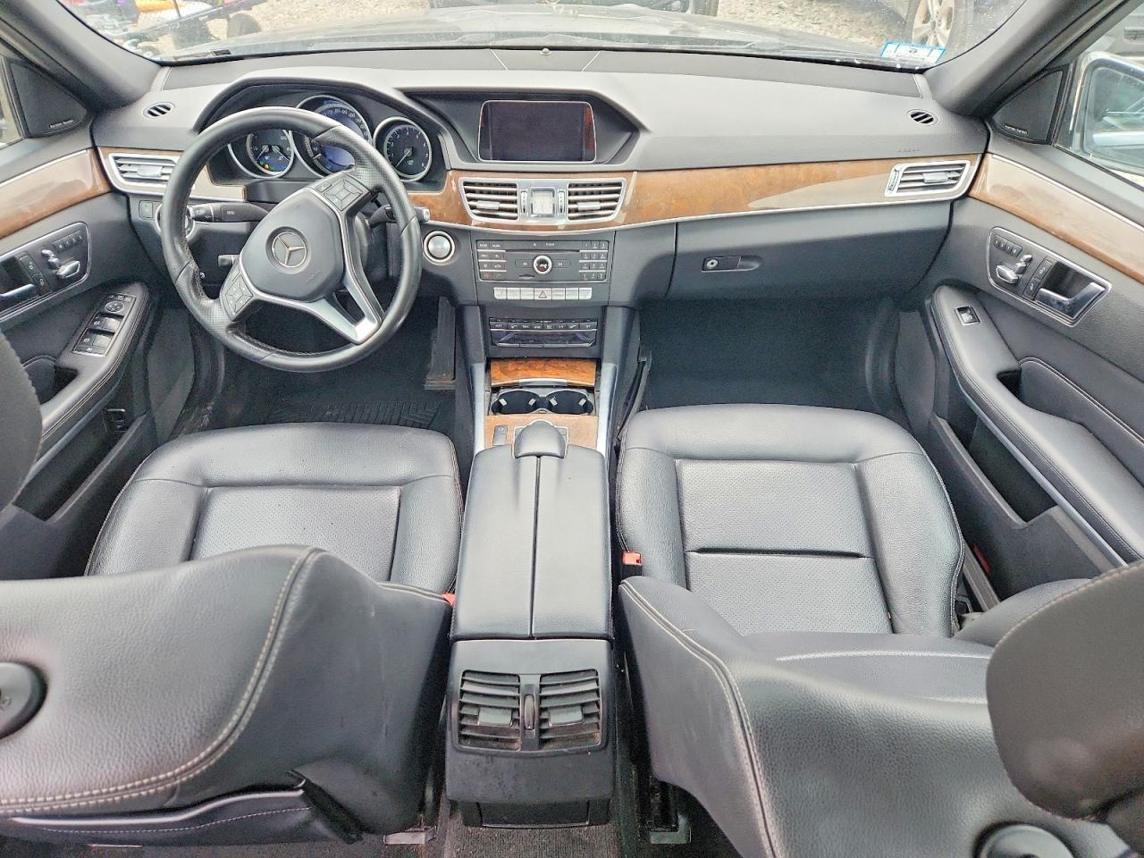 2016 Mercedes-Benz E-class VIN WDDHF8JB9GB252155 photo 8
