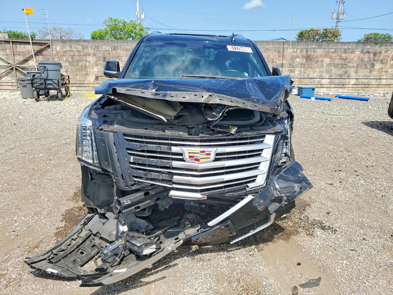 2018 Cadillac Escalade VIN 1GYS3KKJ4JR295693 photo 5