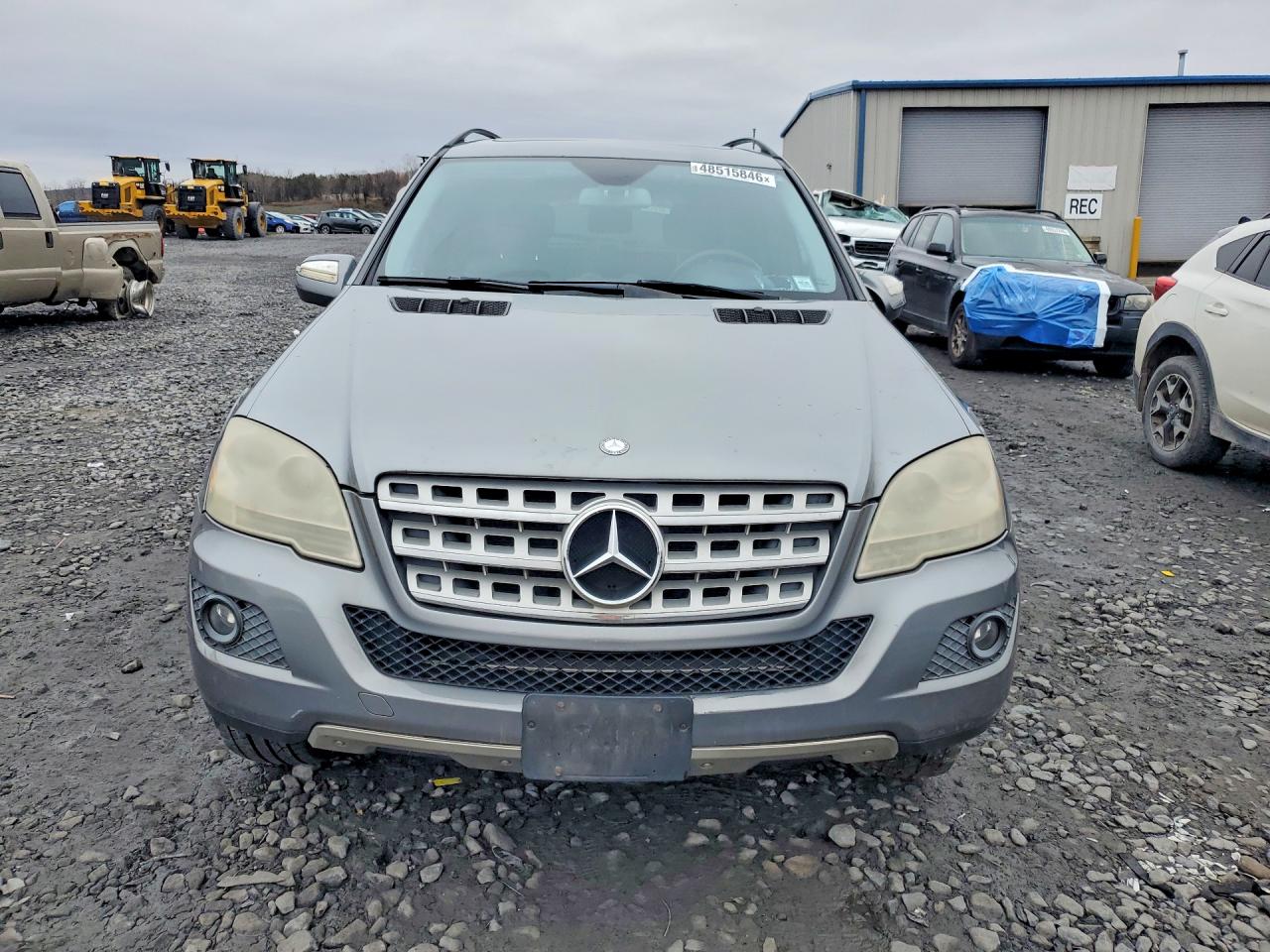 2010 Mercedes M-class VIN 4JGBB8GB5AA618088 photo 5