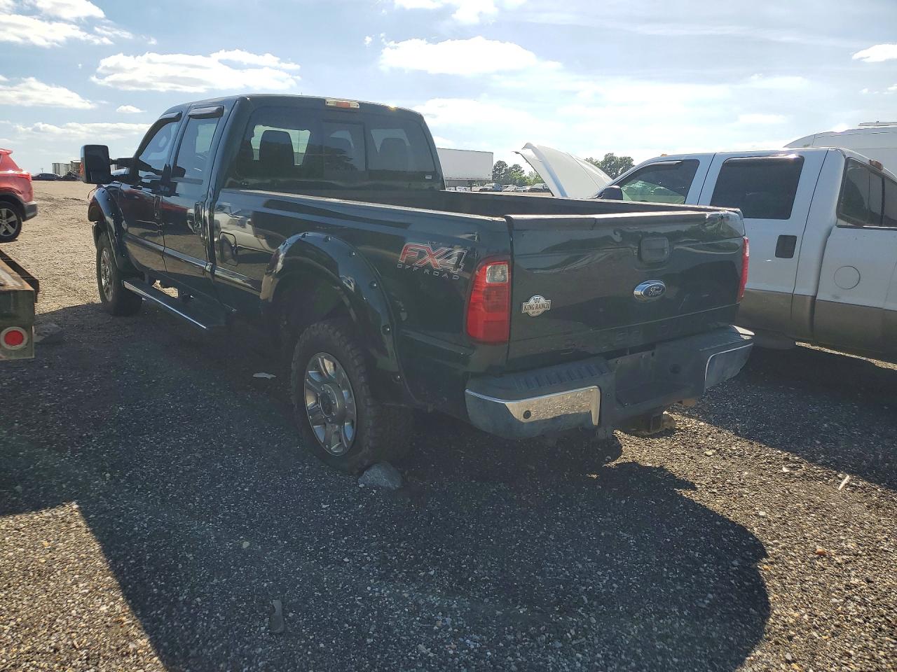 2016 Ford F350 VIN 1FT8W3BT2GEB37741 photo 2
