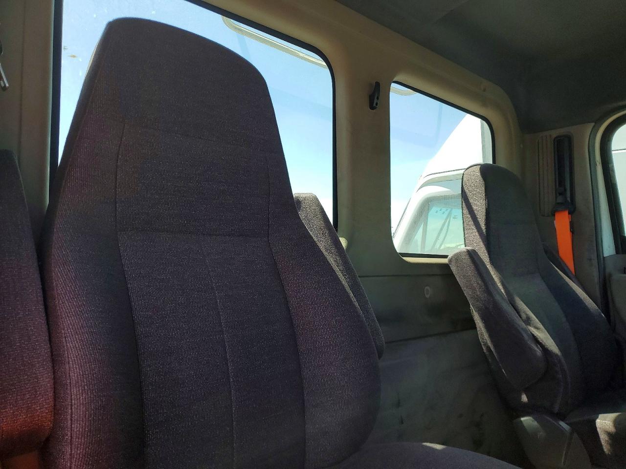 2014 FREIGLINER All other VIN 3AKJGED51ESFX9721 photo 6