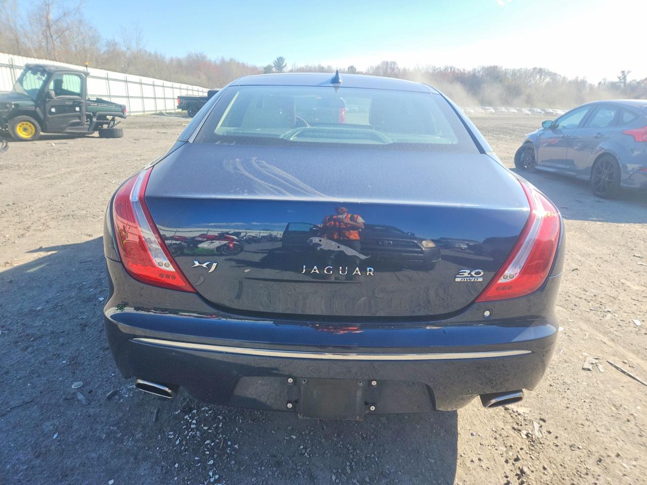 2013 Jaguar Xj VIN SAJWJ1CD7D8V47268 photo 6