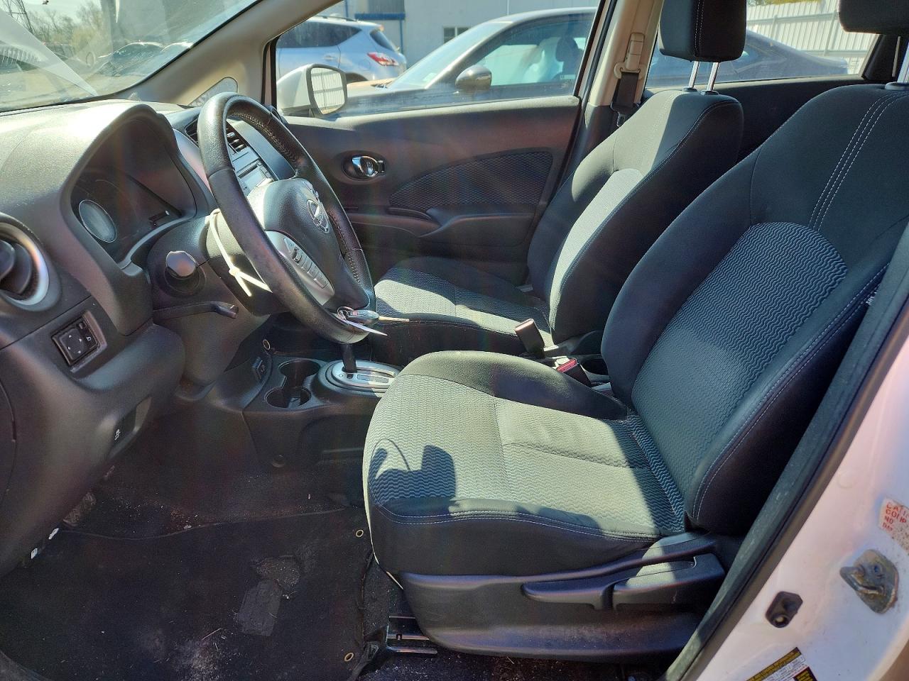 2017 Nissan Versa VIN 3N1CE2CP5HL376651 photo 7