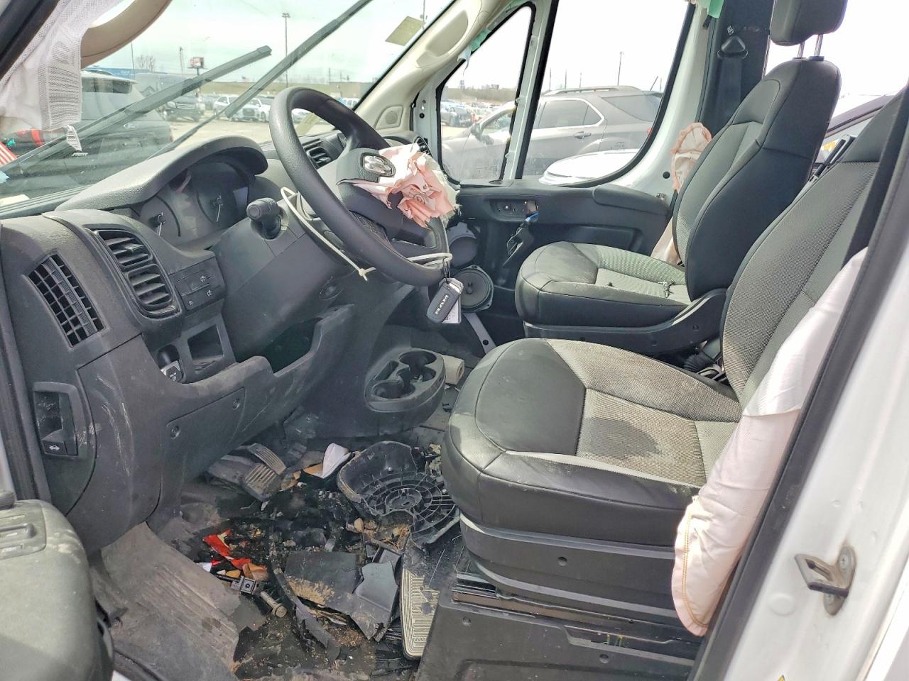 2025 Ram Promaster VIN 3C6MRVHG7SE550139 photo 7