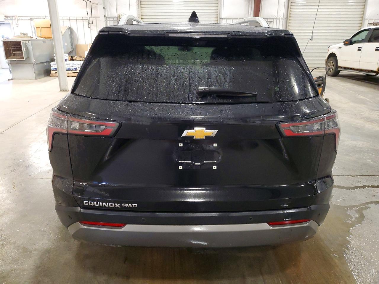 2025 Chevrolet Equinox VIN 3GNAXPEG6SL107484 photo 6