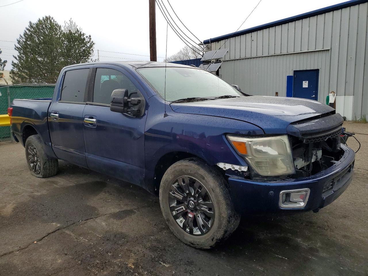 2020 Nissan TITAN VIN 1N6AA1EDXLN502795 photo 4