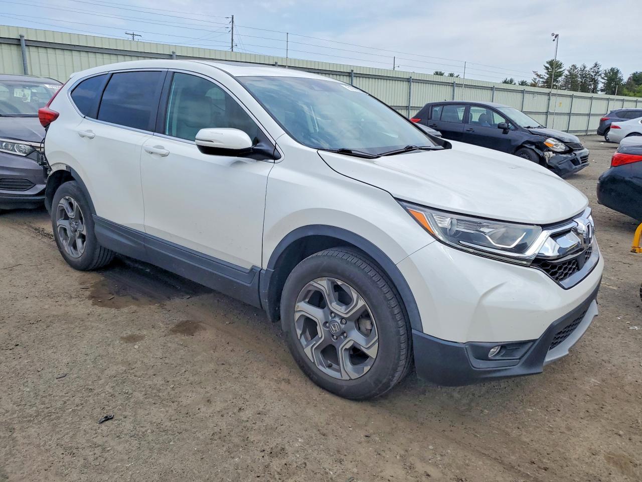 2019 Honda Crv VIN 2HKRW2H80KH670567 photo 4