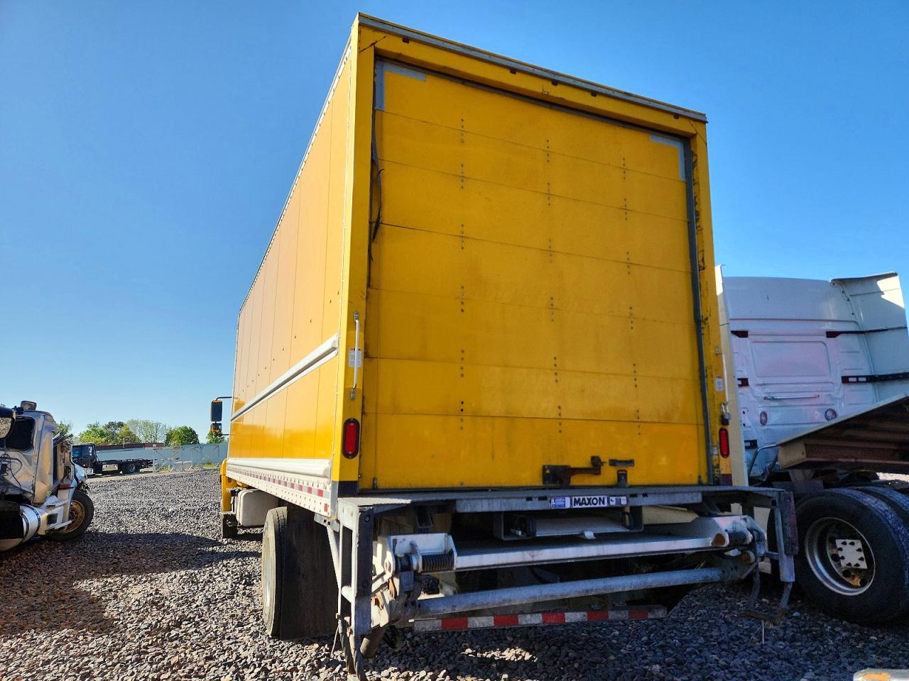 2019 HINO All other VIN 5PVNJ8JV1K4S70636 photo 3