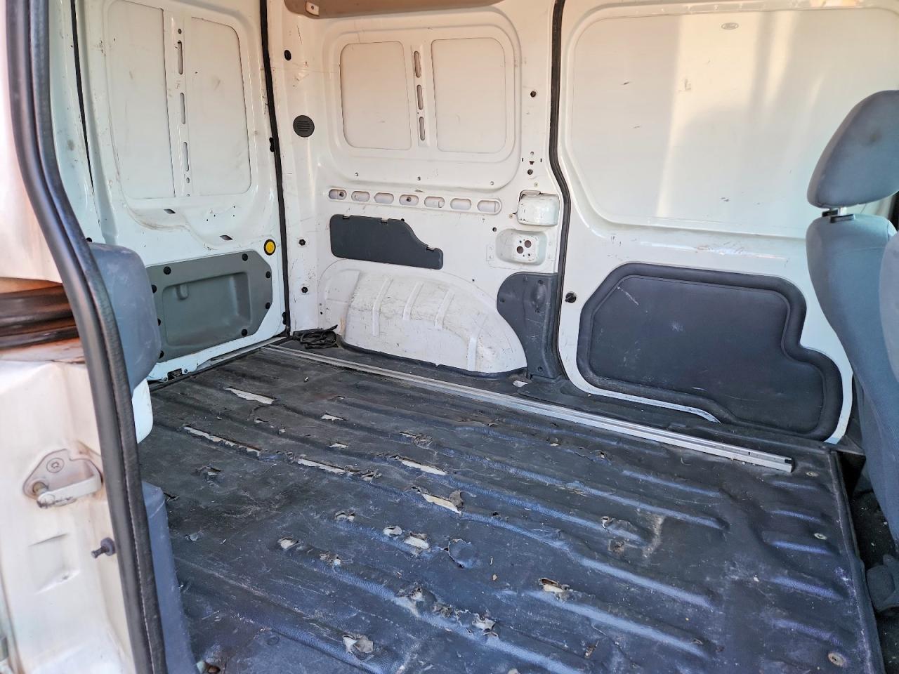 2011 Ford Transit VIN NM0LS7AN1BT052391 photo 11