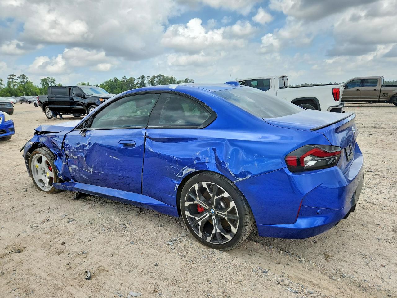 2025 BMW 2 series VIN 3MW23CM0XS8F50176 photo 2
